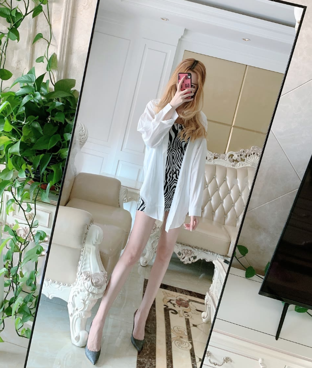 体验刚下海小高端长腿美女兼职